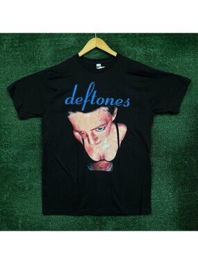 Deftones Around the Fur T-Shirt Size Large